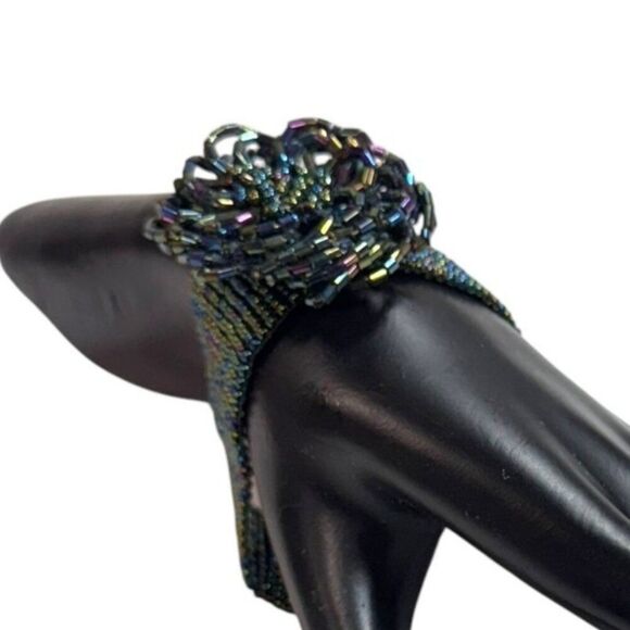 Handmade Beaded Bracelet 3d Floral Black Iridescent Rose Adjustable Length Clasp - Picture 1 of 6